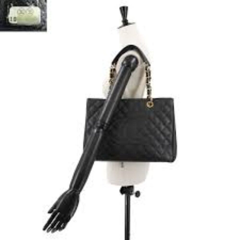 Chanel Matelasse Grand Chain Tote Bag Black - COA included - Picture 9 of 9